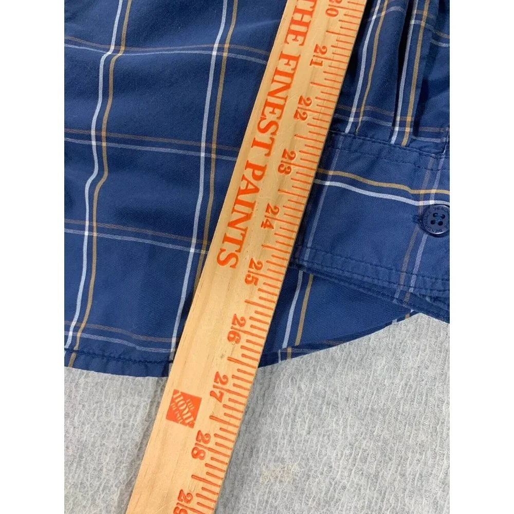 The North Face Nylon‎ Blend Long Sleeve Button Down Shirt (Men's Medium) Blue